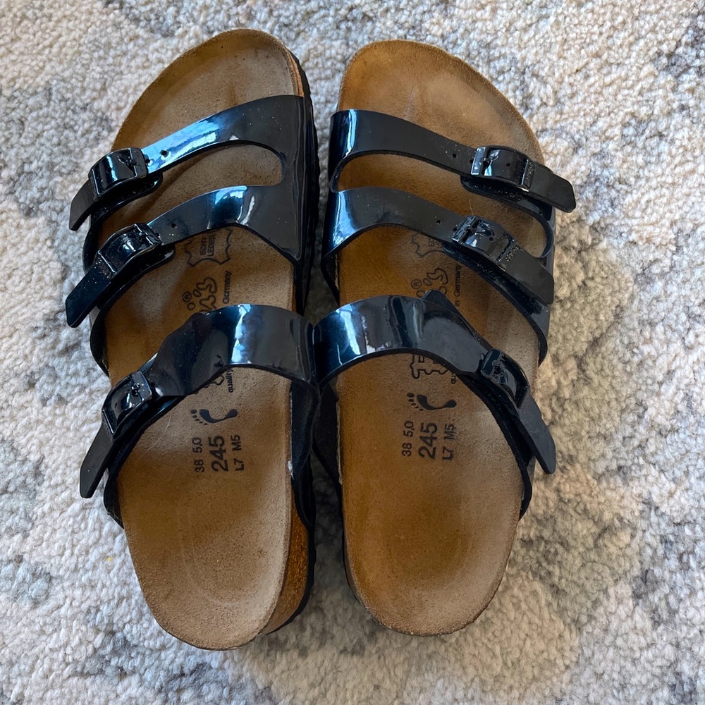 Birki’s by Birkenstock Black three strap 38/7 women